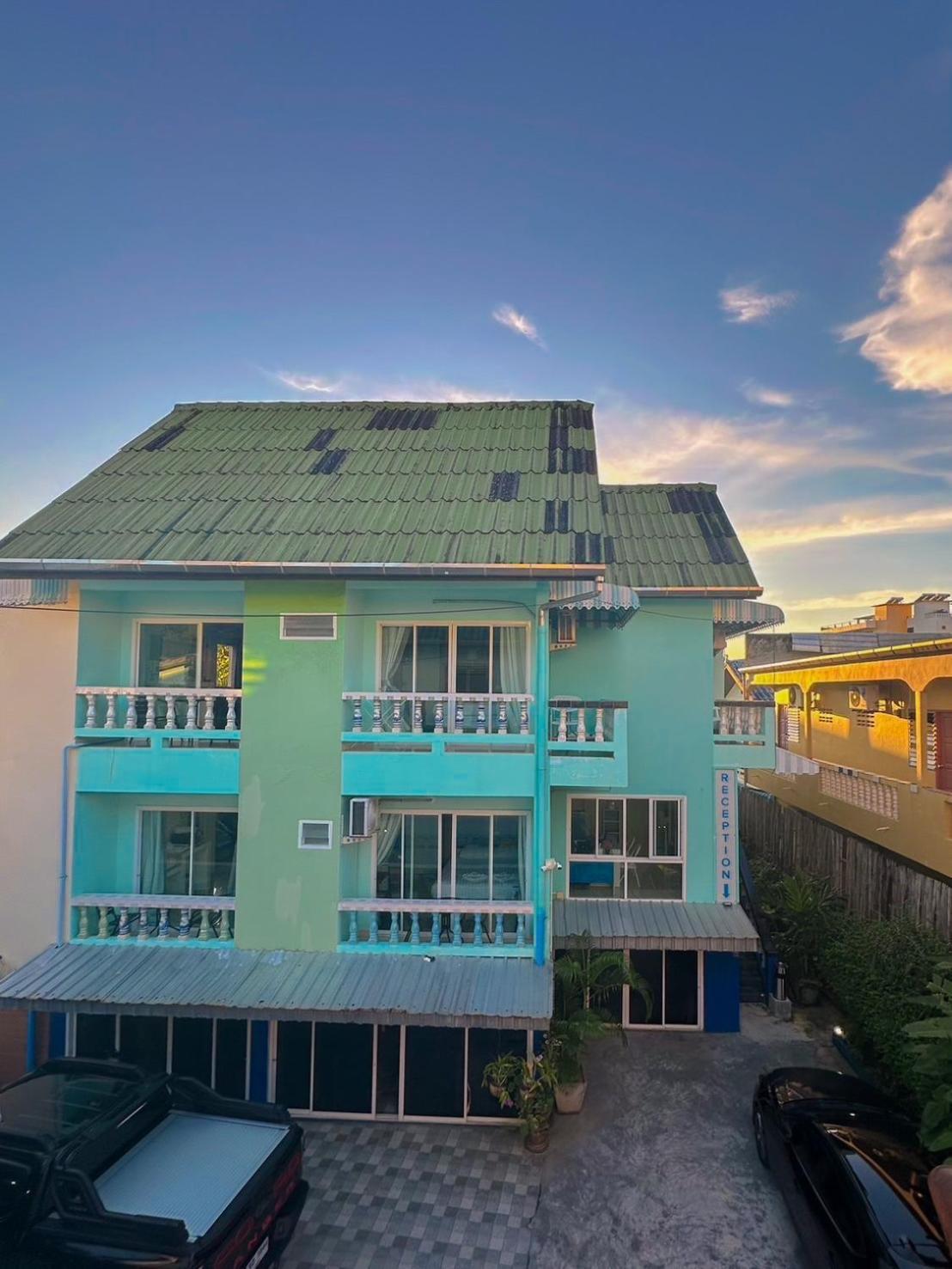 The Villa Residences Resort Patong Exterior photo